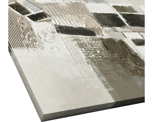 Detailopname van een wanddecoratie met abstract patroon en diverse texturen
