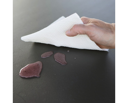 Reinigingsdoek absorbeert vloeistof