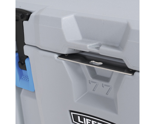 Detail van een koelbox met een inhoud van 77 liter.