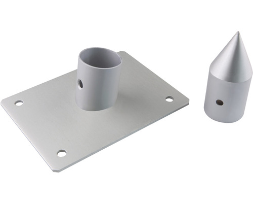 Grondspies en bodemplaat voor paal