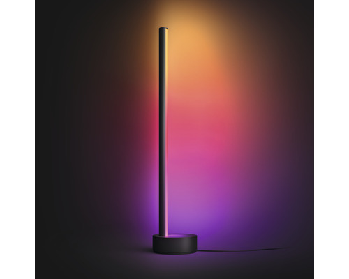 Staande lamp met meerkleurige verlichting