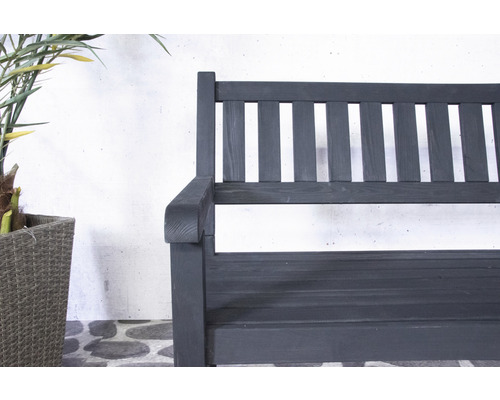 Detailaanzicht van een houten tuinbank