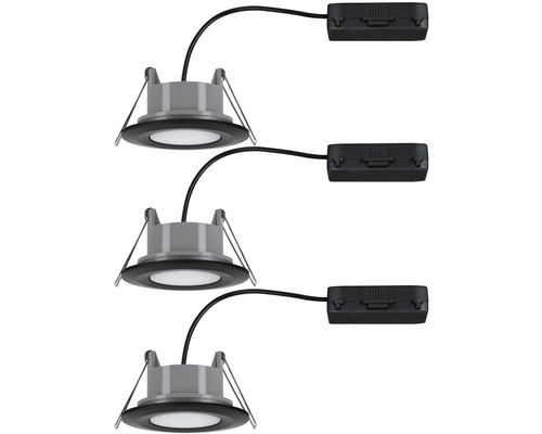Drie inbouwspots met aansluitdoos