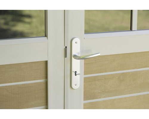 Detail van een deur met handgreep en sleutel