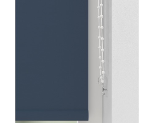 Blauwe rolgordijnen met kettingbediening