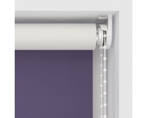 Detailweergave van een rolgordijn met kettingbediening voor raamdecoratie