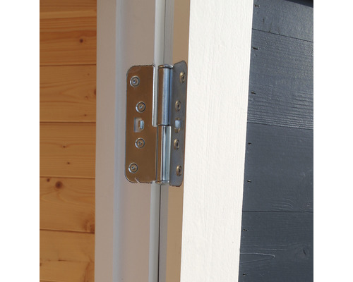 Metalen deurscharnier bevestigd aan een houten deur