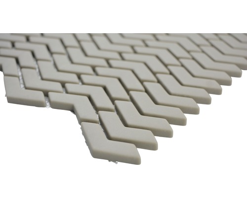 Keramische mozaïektegels in pijlvorm voor wand- en vloerontwerp