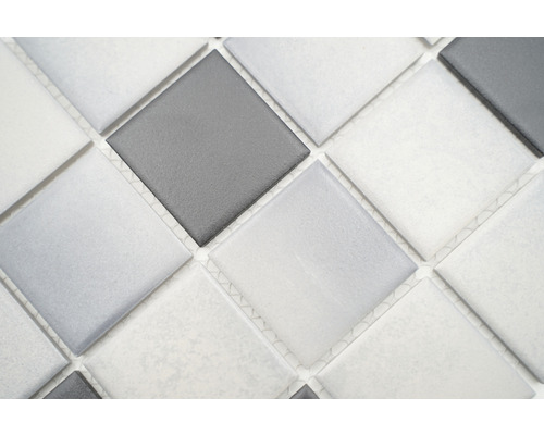 Detailopname vierkante mozaïektegels