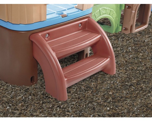 Detailopname van de treden van een speelhuis voor kinderen