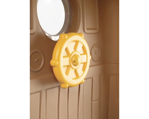 Geel stuurwiel op een speelhuis