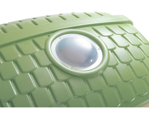 Detailopname van het dak van een speelhuis met dakraam