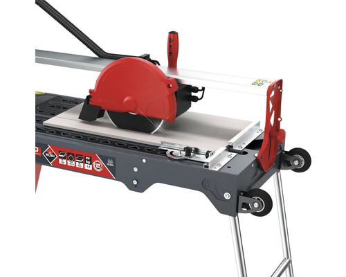 Tegelsnijder met tegeltafel