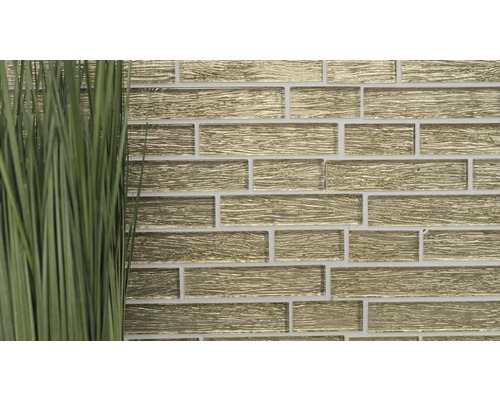 Wandtegels van glas in baksteenmotief