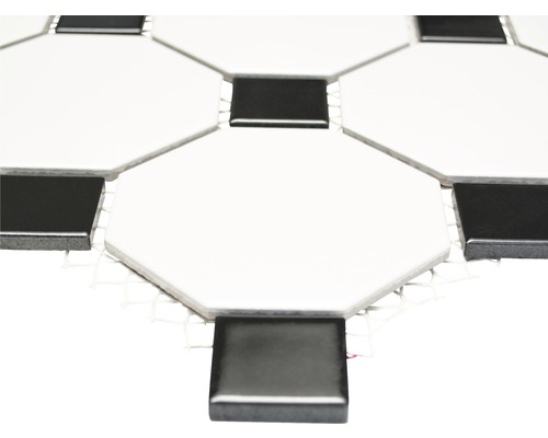 Mozaïektegel met achthoekige en vierkante elementen