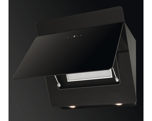 Afzuigkap met open klep en verlichting