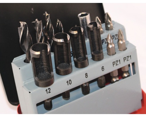 Boren en bitset in gereedschapskist