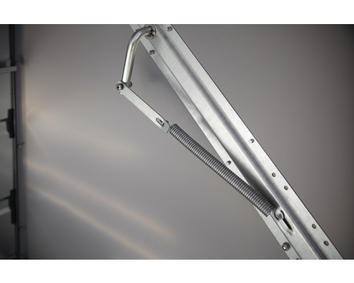 Detailopname van een zoldertrap met vering