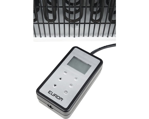 Detailweergave van een elektrische verwarming met digitale bediening en Eurom logo.