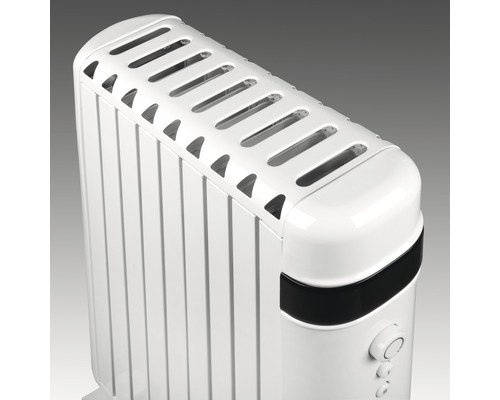 Detailopname van een witte olieradiator