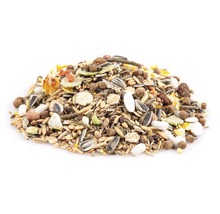 Hoop hamstervoer met granen, zaden en groenten