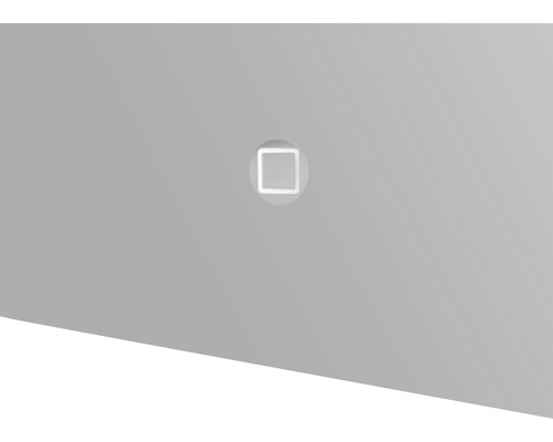 Detailopname van een spiegel met vierkante aanraaksensor