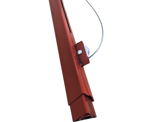 Detail van een rood montagestandaard met kabeltrekker