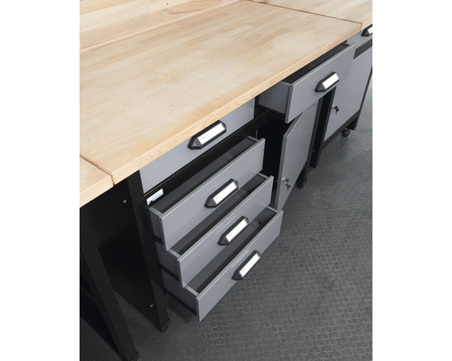 Werkbank met houten blad, lades en kast