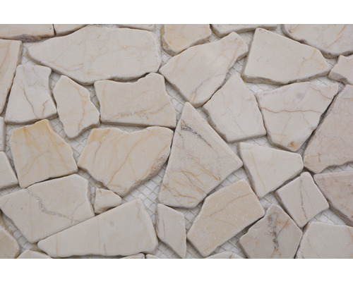 Close-up van mozaïektegels van natuursteen