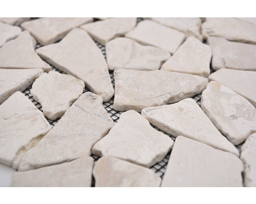 Mozaïektegels van natuursteen op net