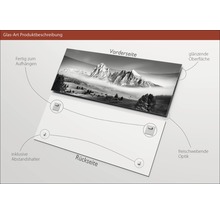 Glazen foto met berglandschap, glanzend oppervlak, inclusief afstandhouders voor een zwevend effect en ophangsysteem