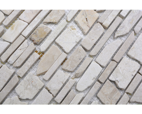 Travertijn mozaïektegels op een net