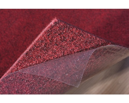 Rode tapijttegel met verwijderbare beschermfolie.