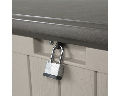 Hangslot bevestigd aan een opbergbox