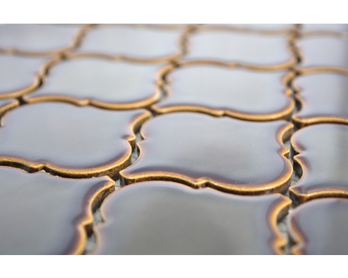 Decoratieve, glanzende mozaïektegels in Marokkaanse stijl