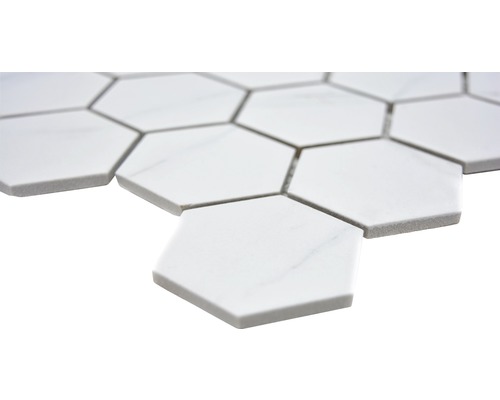 Zeshoekige tegels van porseleingres