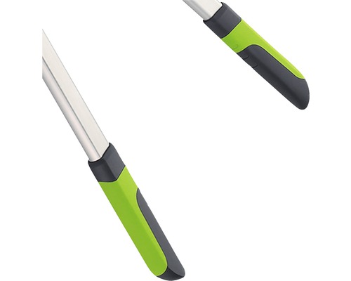 Detailopname van een steel met handgreep voor tuingereedschap