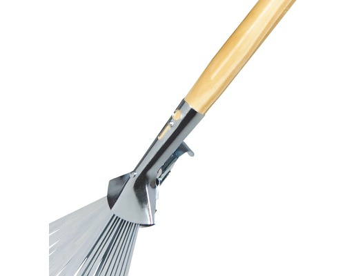 Bladhark met houten steel en metalen frame