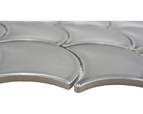 Mozaïektegels in waaiervorm