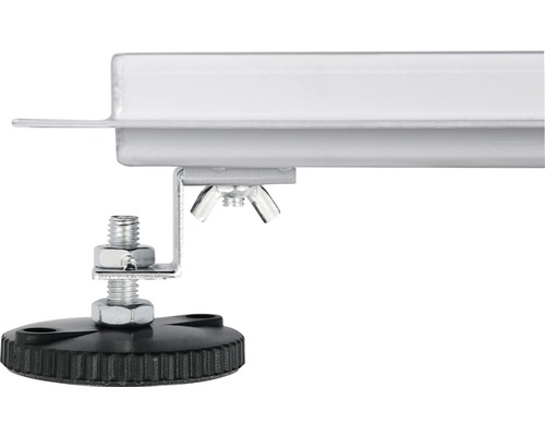 Detailopname van een verstelbare meubelpoot met schroefdraad en vleugelmoer