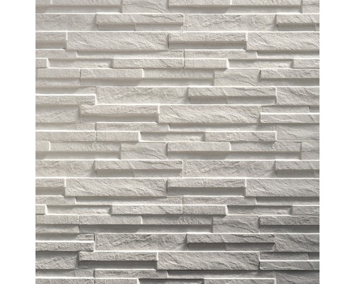 Wandbekleding van steen in horizontale opstelling