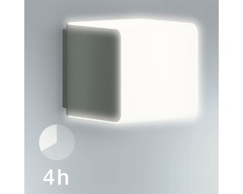 Vierkante wandlamp met een brandduur van vier uur