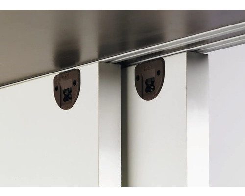 Detailopname van schuifdeurbeslag