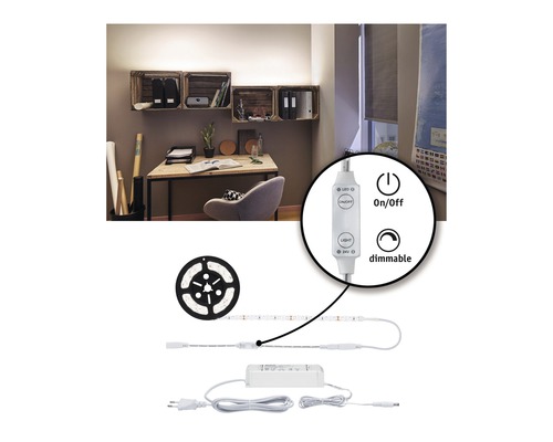 Ledstrip voor het verlichten van een bureau met planken