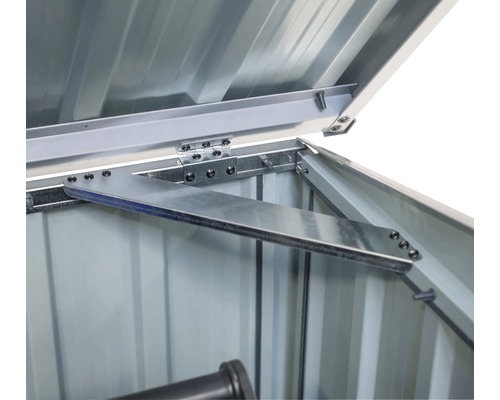 Detailopname van het openingsmechanisme van een gereedschapskist