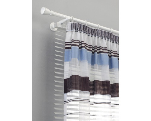 Gordijnroede met gestreept gordijn