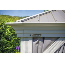 Detailopname tuinpaviljoen met Sojag logo