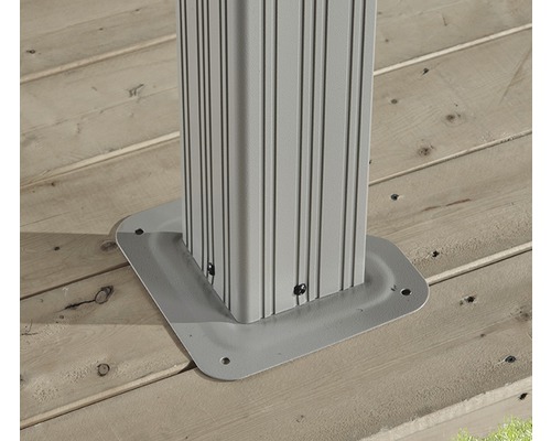 Detail van een paviljoensteun met voetbevestiging op een houten terras.