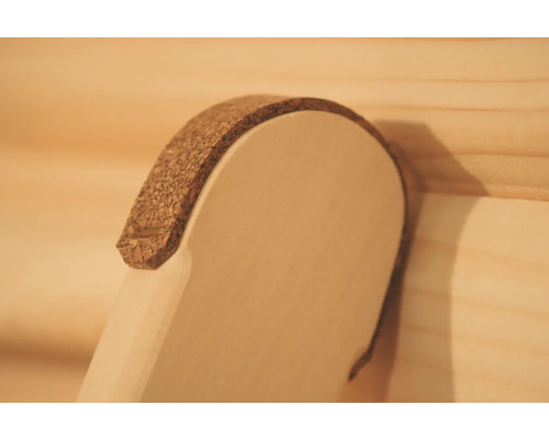 Detailopname van een saunabank met kurklaag