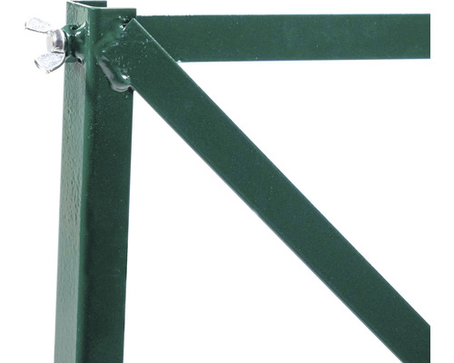 Gedetailleerd beeld van een groen metalen frame met vleugelmoer